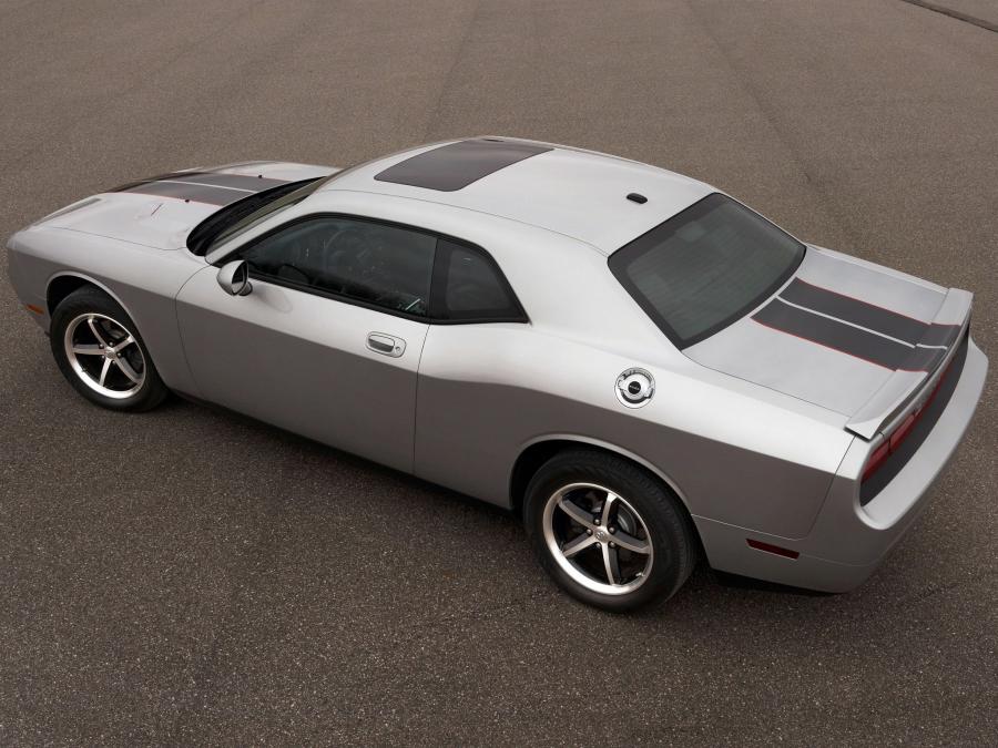  Dodge Challenger SE Rallye 2009 года  (фото 7 из 8)